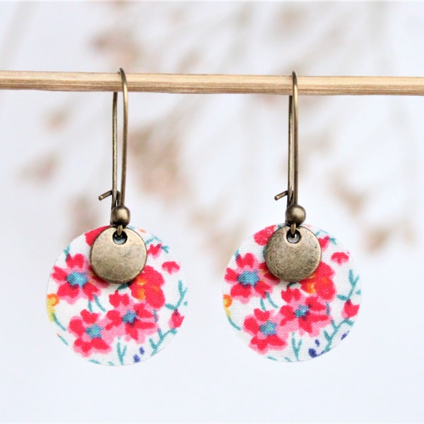 Boucles d'oreilles recyclage tissu petites fleurs Liberty Of London Modèle Phoebe rouge coquelicot violet parme ou bleu turquoise