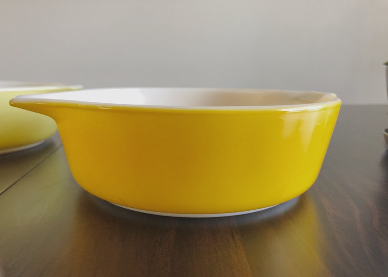 USA Yellow Pyrex Bowls 3 Vintage Pyrex Baking Dishes 1 Pint Pyrex Ovenware