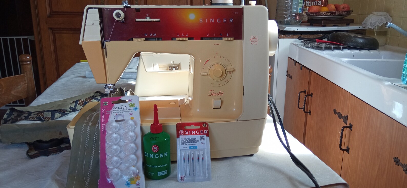 Changer courroie transmission sur Machine à coudre Singer Starlet 495