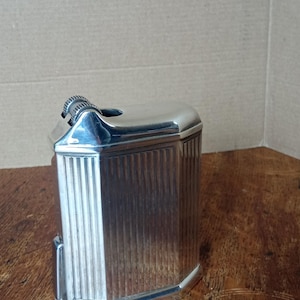 Antique Quercia Flaminaire silver-plated metal table lighter