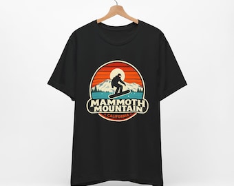 Mammoth Mountain Town Snowboarding Unisex Tee Shirt, California Vacation , Souvenir , Ski Resort , Retro Snow Boarding ,Winter Sports
