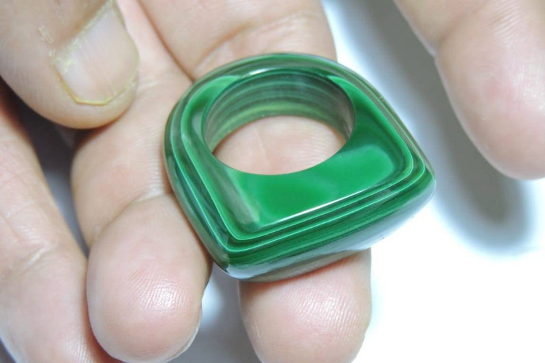 1 Piece Extremely Beautiful Natural Malachite Smooth Polished Fancy Shape Single Gemstone Made RingGood Quality Malachite Ring.