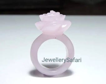 Extreem mooie roos chalcedoon handgesneden roos bloemvorm enkele edelsteen gemaakt ring/enkele steen gemaakt ring.