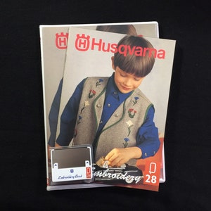 チロル刺繍デザインカード #28 Husqvarna Viking Rose、Scandinavia Iris 刺繍機用