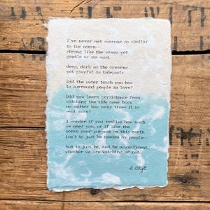 Tu sei come l'oceano, poesia di R. Clift stampata su carta speciale con onde oceaniche, 5x7 o 8x10, regalo per la migliore amica, festa della mamma, arte da spiaggia