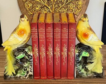 Vintage yellow canary goldfinch bird handpainted ceramic bookends, yellow feathers, made in Japan, vintage bird bookshelf decor