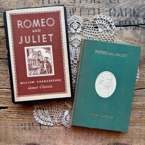 Antique 1900s Romeo and Juliet book by William Shakespeare, Cameo Classics, collectible vintage book, romantic wedding anniversary gift