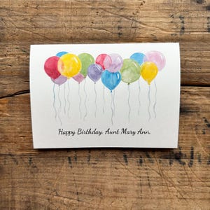 Aangepaste Happy Birthday-wenskaart met veelkleurige ballonnen, personaliseer met elke naam, kaart voor vriend, tante, collega, zus, buurvrouw