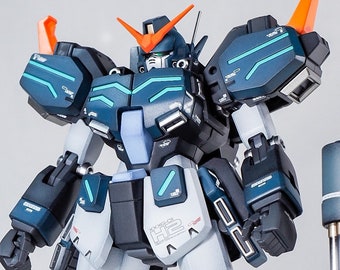 Painted Premium Bandai MG 1/100 &quot;Gundam Heavyarms Custom EW&quot;