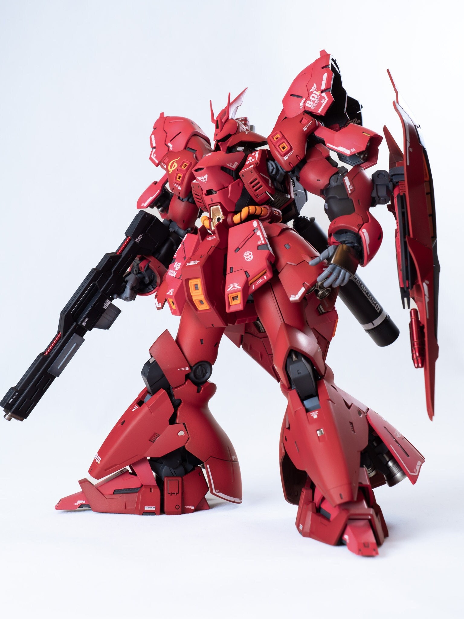 ロボット SAZABI RG RG 1/144 MSN-04FF Sazabi (Gundam SIDE-F ver.) - Release Info
