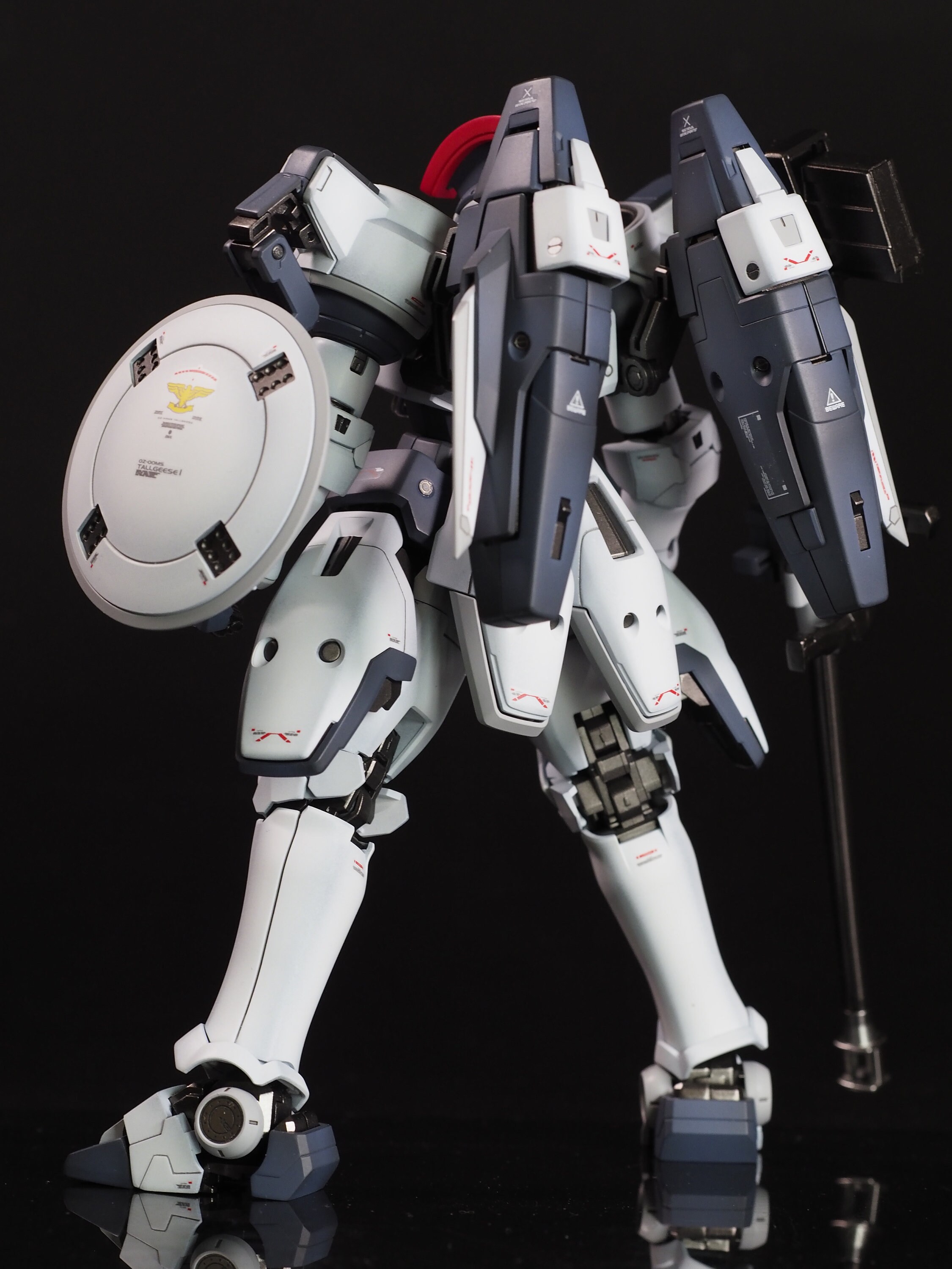 バンダイ MG 1/100 「トールギス Ver.Tv」塗装済み完成品 - Etsy