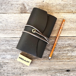 Handmade Oil Tanned Leather Sketchbook Cover: Refillable Artist Sketch Pad