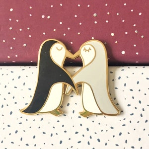 Penguin Couple Lapel Pin Hard Enamel, Gold Plated, Love Brooche, Animal Pin, Wedding Pin, valentine, valentines day, valentinepin image 2