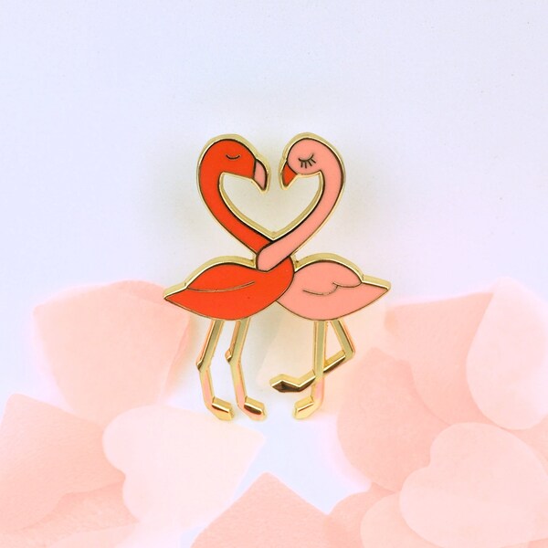 Flamingo Couple Lapel Pin - Hard Enamel, Gold Plated, Love Brooche, Animal Pin, Wedding Pin, valentine, valentines day, valentinepin