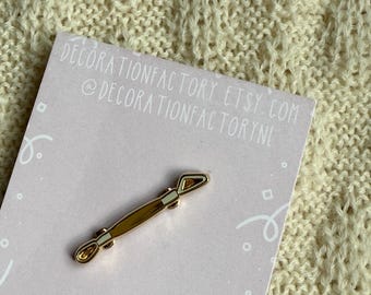 Épingle en émail d'outil de coupe de poterie de mirette d'or//outil de coupe sacré de broche d'insigne d'épingle || tablier de poterie | épingle de poterie | épingle en céramique