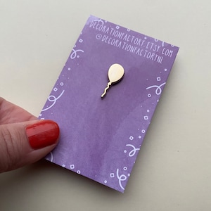 Kleine vergulde ballon emaille pin//harde emaille revers pin vergulde verjaardag badge broche klein