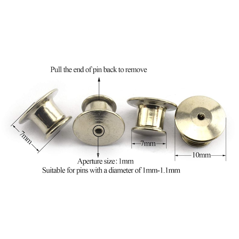 以下が含まれることがあります： 1 mm の開口部を持つ銀色の金属製ピンバック留め具が 4 つあります。留め具の直径は 7 mm と 10 mm です。留め具の上に「ピンを後ろに引いて取り外してください」というテキストがあります。留め具の下に「開口部サイズ: 1 mm」というテキストがあります。開口部サイズのテキストの下に「1 mm から 1.1 mm の直径のピンに適しています」というテキストがあります。