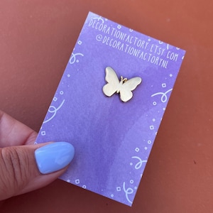 Vlinderpin // Vergulde pin badge broche, vlinderpin, vlinderbadge, vlinderbroche, dierenpin | begrafenisspeld | herinneringsspeld