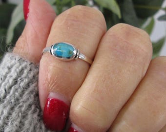 Dainty 925 Sterling Turquoise Ring>Genuine Turquoise ring,Turquoise ring,925 sterling ring,Narrow Band,Beachy ring,925 Bali Turquoise Ring