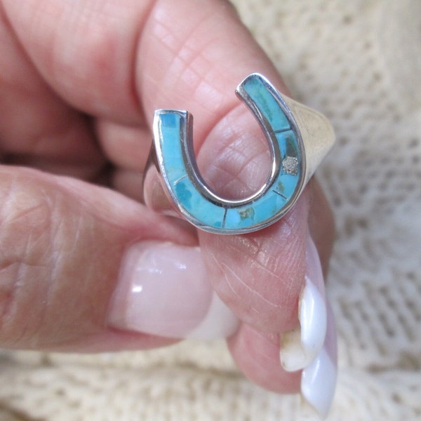 Horseshoe Ring with Turquoise
