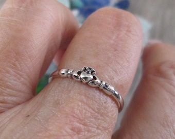 Claddagh Ring,Tiny Celtic Irish Claddagh Ring,925 Sterling Claddagh Ring,Dainty Claddagh Ring,925 Sterling Celtic Ring,Love Friendship Ring