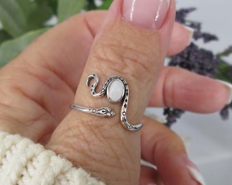 Dainty SNAKE Ring>925 Sterling Snake Ring with Moonstone,Genuine Moonstone Snake Ring,Silver Moonstone Snake Ring,Minimalist Snake Ring