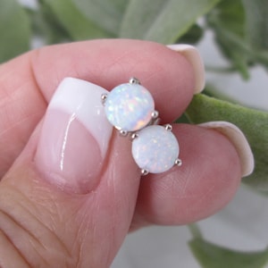 Opal Stud Earrings&gt;Sterling Silver White Opal Classic Stud Earrings,Opal studs,Round Opal Earrings,Pierced Opal Earrings,925 Opal Studs