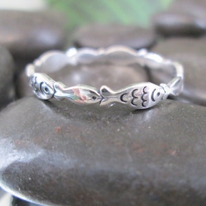 925 Sterling FISH Ring&gt;925 Fish Eternity band,Sterling Ichthus ring,Fish ring,Fisherman,Jesus,Swimming Fish,925 Fish Jewelry,Christianity