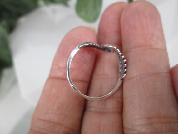 Sterling Silver SKULL Ring>Skull with Feathers ring,Skull and Feathers Jewelry,925 Skull Ring,Dainty Skull Ring,Biker Ring,Small Skull Ring View 4