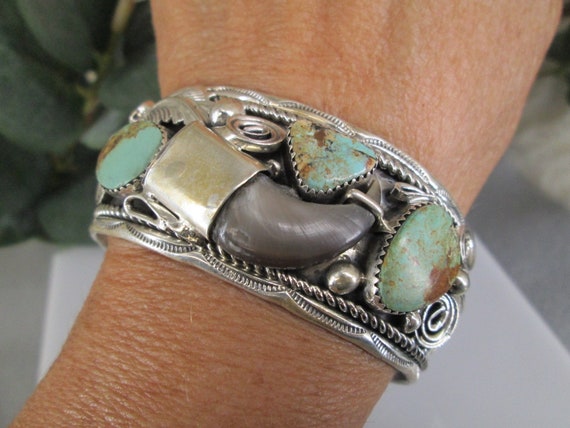 Real Turquoise (watch For Fakes) Vintage Navajo Native American Jewelry Silver Bracelet Real Turquoise (watch For Fakes) Vintage Navajo Native American Jewelry Silver Bracelet