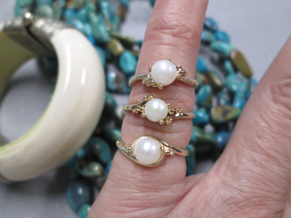 Solid 10kt. Gold Cultured PEARL Ring>Vintage Cultured Pearl Rings,Solid 10kt.Real gold ring,Pearls,Pearl Ring,10kt.Gold Ring,Gift for Her