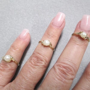 Solid 10kt. Gold Cultured PEARL Ring>Vintage Cultured Pearl Rings,Solid 10kt.Real gold ring,Pearls,Pearl Ring,10kt.Gold Ring,Gift for Her bild 2