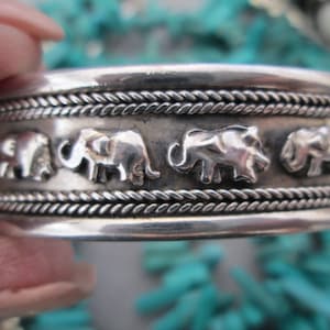 Sterling Silver ELEPHANT Cuff Bracelet from Bali&gt;925 Cuff Bracelet,Elephant Cuff,Elephant jewelry,Elephants with Trunk UP=Good Luck!,Bali