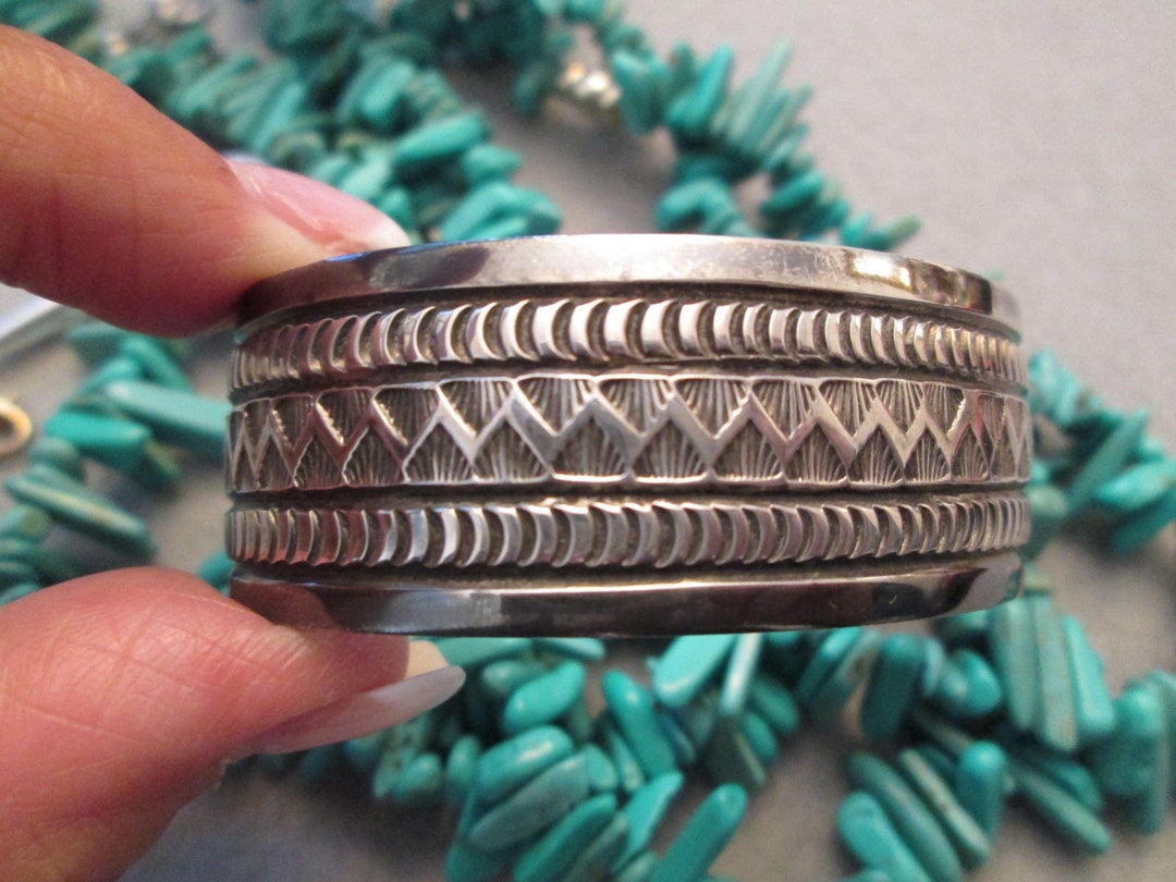 SILVER925 NATIVE WIDE BRACELET/シルバー/バングル SILVER925 NATIVE DESIGN WIDE BRACELET/シルバー/バングル