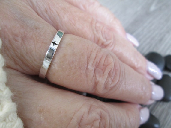 Sterling Silver CROSS Ring>tiny Cross Band Ring,925 Narrow