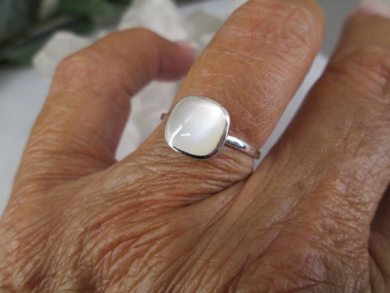 Mother of Pearl Ring>925 Sterling Genuine Mother … - image 1