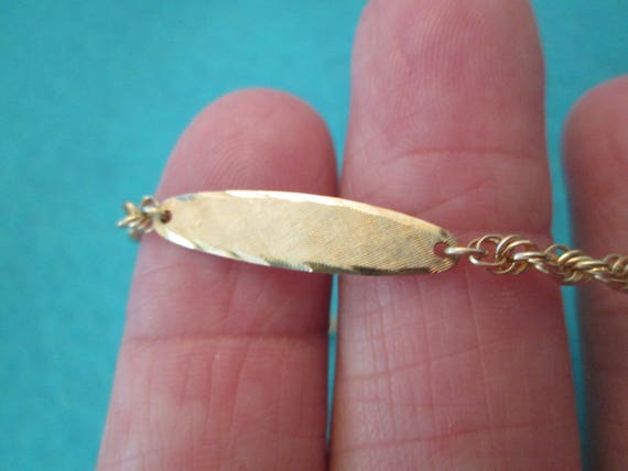 Dainty Solid 14kt. Gold Chain Link Bracelet>Engra… - image 7