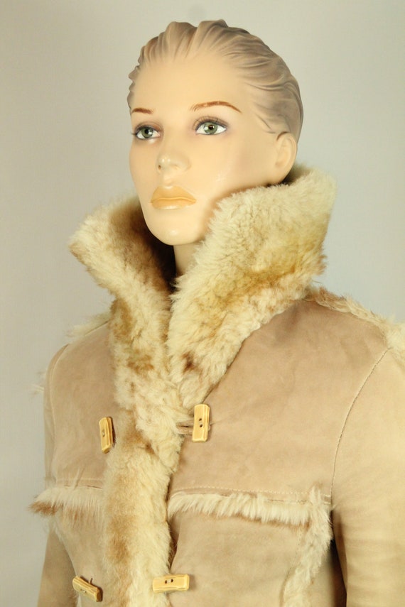 LUXURIOUS Made in Spain Genuine Shearling Lamb Sk… - image 7