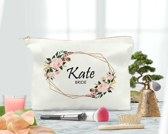 Bridesmaid MakeUp Bag-Personalized makeup bag-Wedding Party Cosmetic Bag-Bridesmaid Makeup Pouch-Makeup Bag for Bridesmaid-Bridesmaid gift