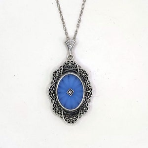 Prachtig filigraan Art Deco-stijl blauw kamferglas met zonnestraalpatroon en 18&quot; open link ketting, vintage stijl, decostijl, Victoriaans