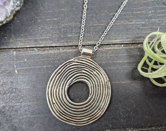Reversible Silver Spiral Necklace • Double-Sided Circle Pendant • Modern Minimalist Jewelry • Everyday Geometric Necklace