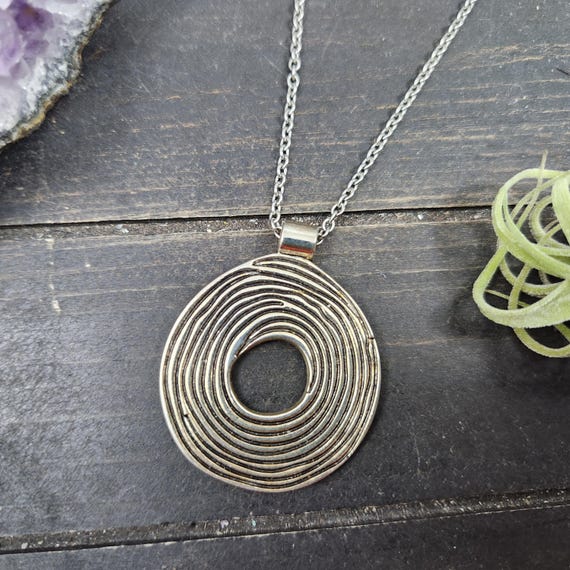 Reversible Silver Spiral Necklace • Double-Sided Circle Pendant • Modern Minimalist Jewelry • Everyday Geometric Necklace