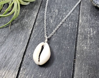 Cowrie Shell Necklace • Real Shell Pendant • Stainless Steel Jewelry • Waterproof Necklace • Minimal Shell Necklace • Everyday Necklace