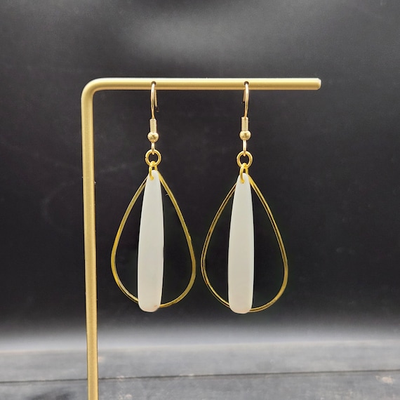 Etsy white earrings deals