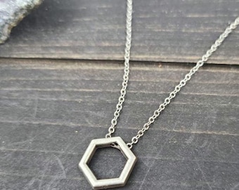 Dainty Silver Hexagon Necklace · Minimalist Geometric Pendant · Silver-Plated Brass Necklace · Modern Everyday Jewelry Gift