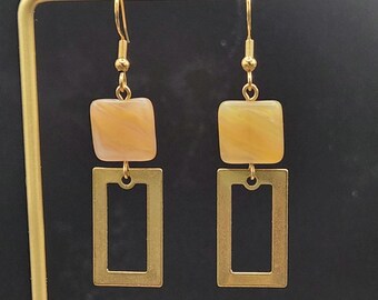 Caramel Czech Glass Earrings • Brown Glass Earrings • Brass Earrings • Geometric Earrings • Lightweight Earrings