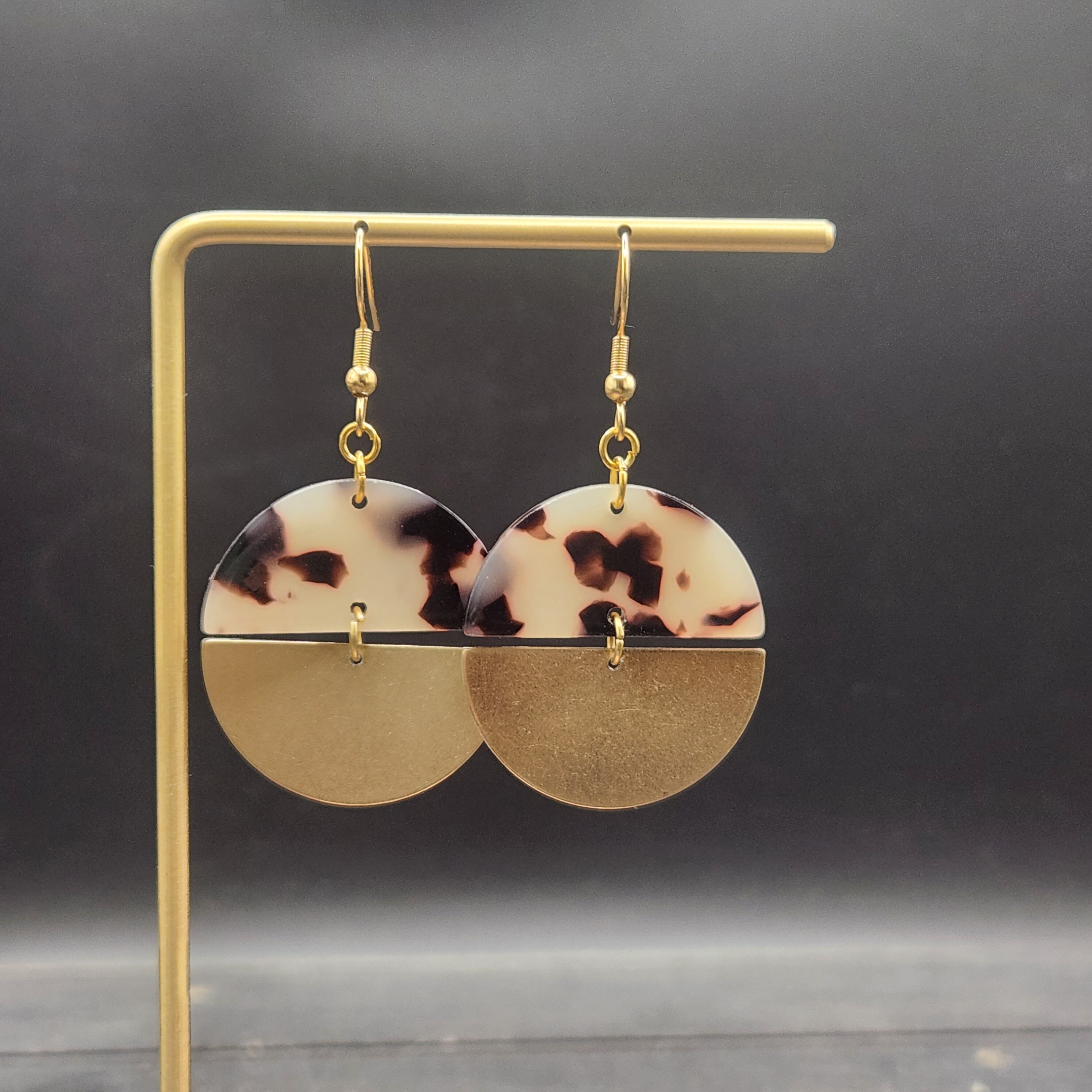 Tortoise shell drop earrings discount
