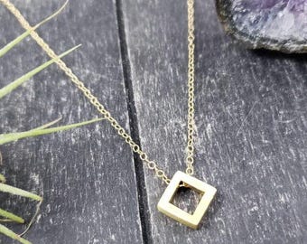 Minimalist Diamond Shape Necklace • Dainty Open Square Pendant • Tiny Geometric Gold Necklace • Everyday Layering Jewelry
