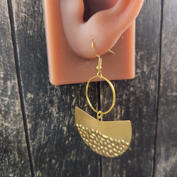 Brass earrings best sale hypoallergenic