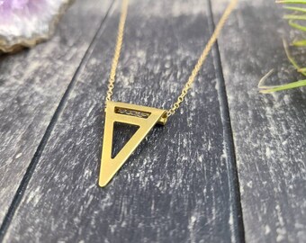 Minimalist Brass Triangle Necklace, Brass Triangle Flag Pennant Necklace, Geometric Brass Triangle Pendant Necklace on 14k Gold-Filled Chain